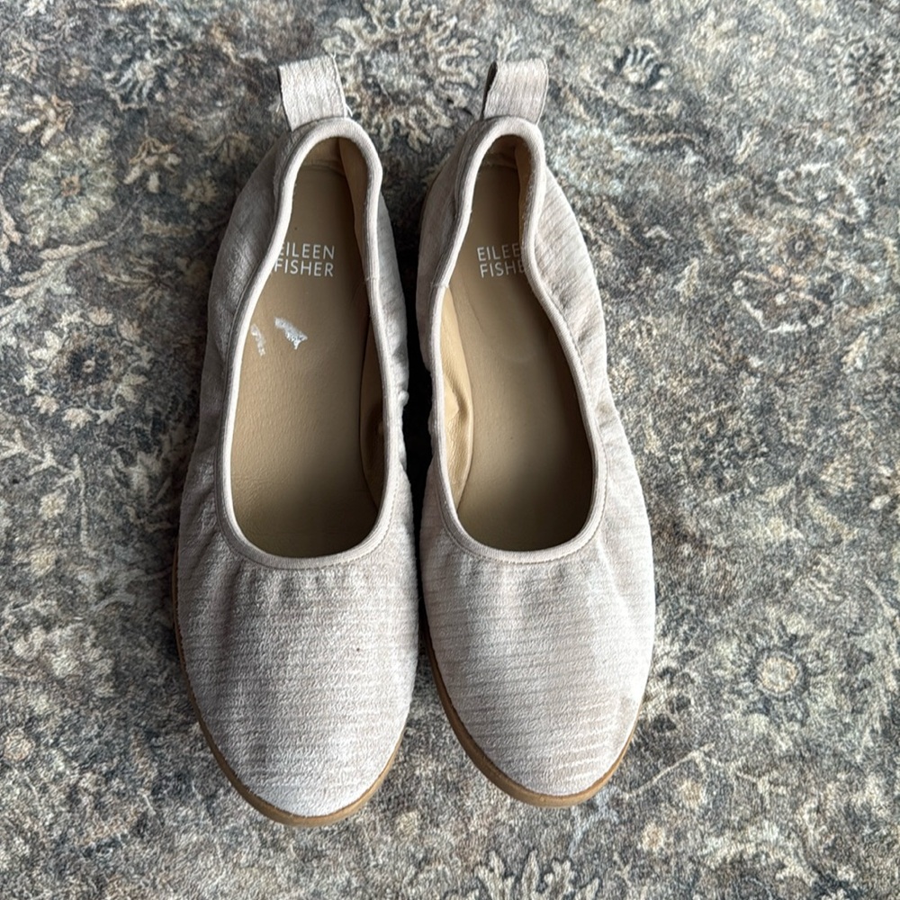 Eileen Fisher Women's Beige Loafers